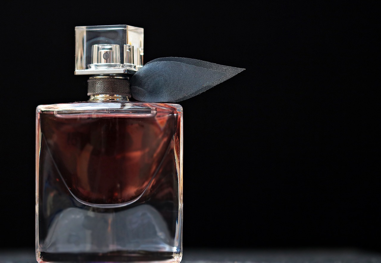 Wybierz najlepsze zapachy, dzięki perfumom 33ml hurt